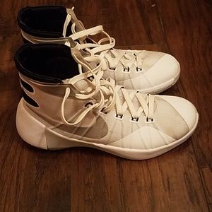 White Nike Hyperdunks